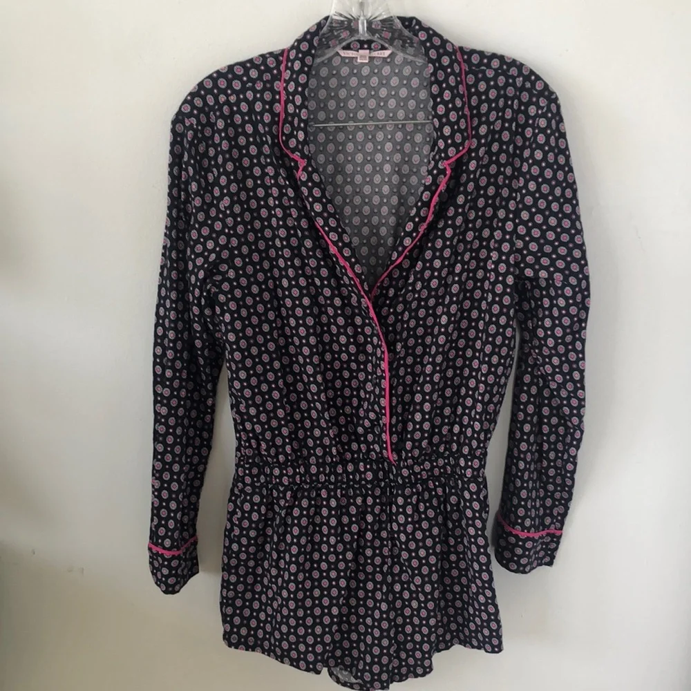 Victoria's Secret Cotton Blend Soft Lounging Romper Black & Pink Print Sz XS EUC